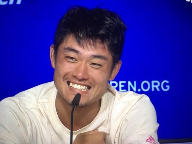 开云娱乐-突破后走红网络！吴易昺：“可能是因为我比较帅吧？”